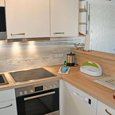 Schoene Ferienwohnung Mit Balkon In * Binz
